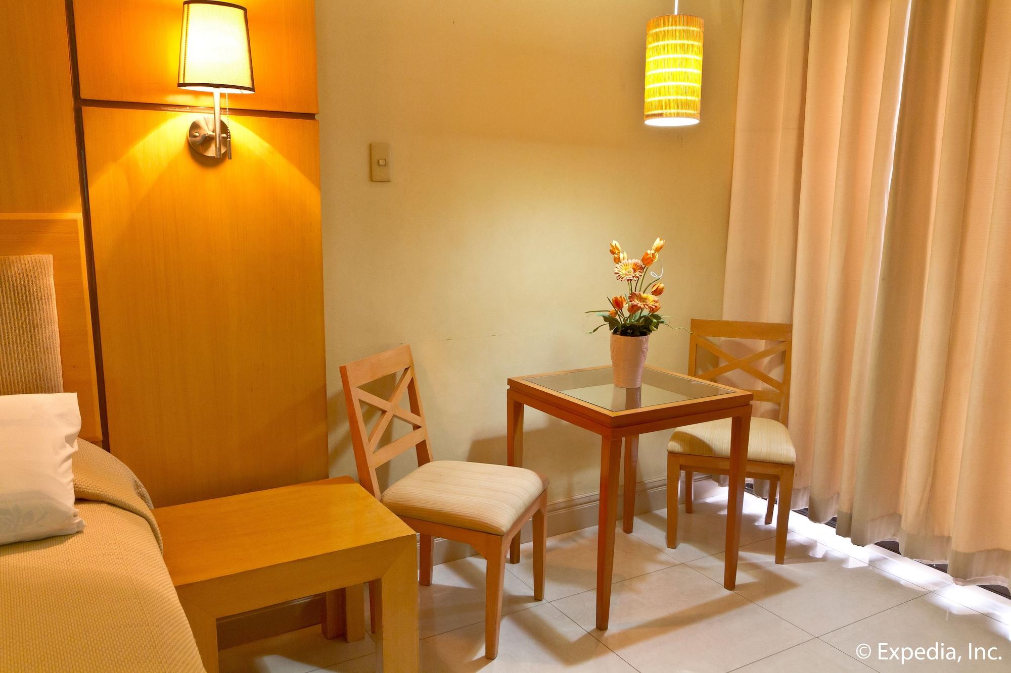 Crown Regency Residences Cebu - Quarantine Hotel Zewnętrze zdjęcie